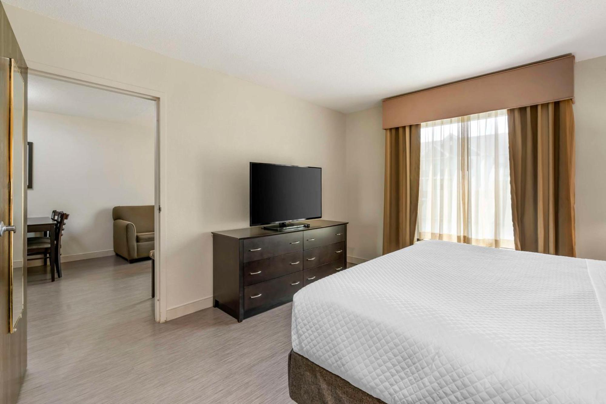 Best Western Suites Columbus Bagian luar foto
