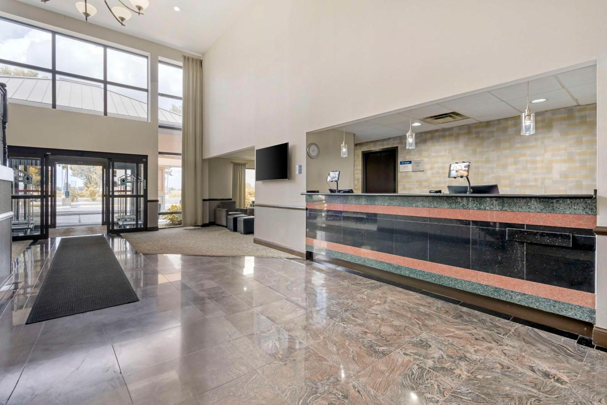 Best Western Suites Columbus Bagian luar foto